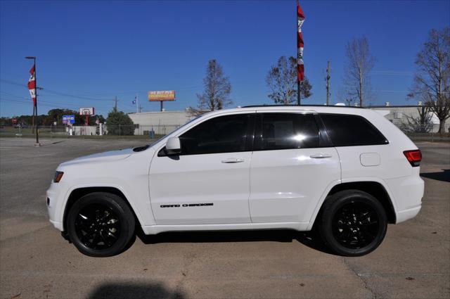 used 2018 Jeep Grand Cherokee car, priced at $17,995