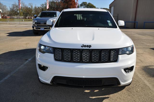 used 2018 Jeep Grand Cherokee car, priced at $17,995