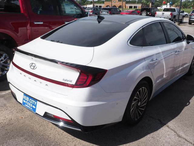 used 2023 Hyundai Sonata Hybrid car, priced at $27,495