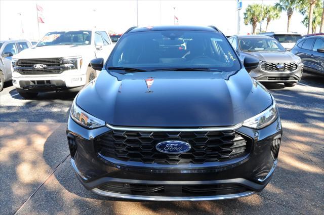 new 2025 Ford Escape car, priced at $31,825