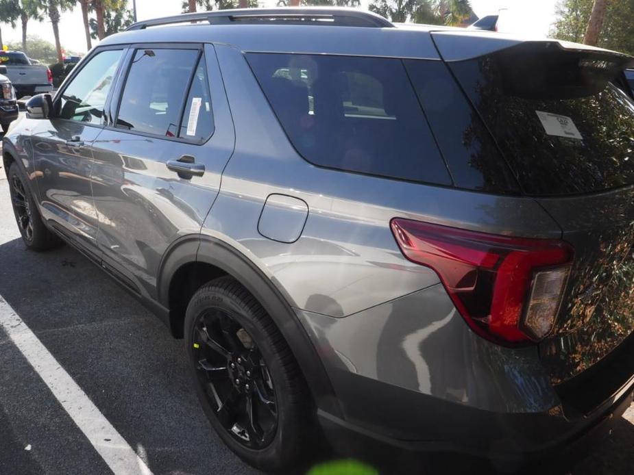 new 2024 Ford Explorer car, priced at $51,260