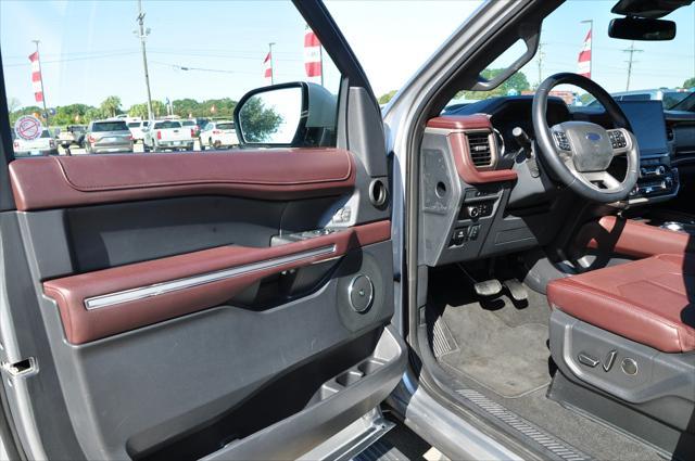 used 2024 Ford Expedition car, priced at $64,995