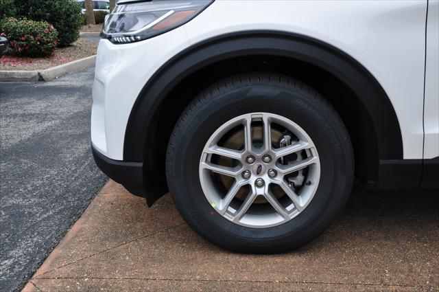 new 2025 Ford Explorer car, priced at $45,605