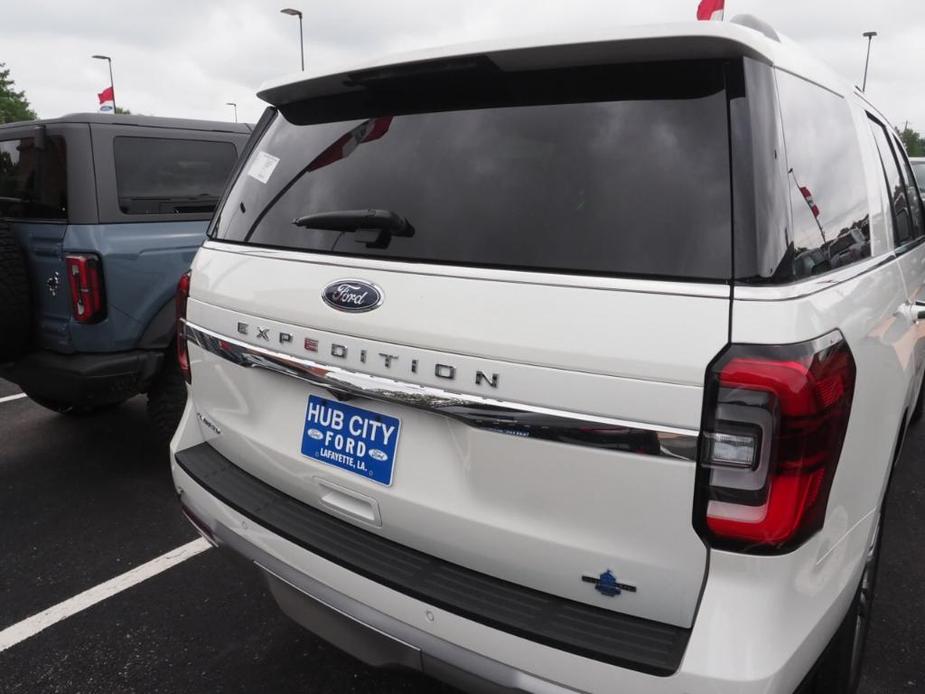 new 2024 Ford Expedition car, priced at $76,030