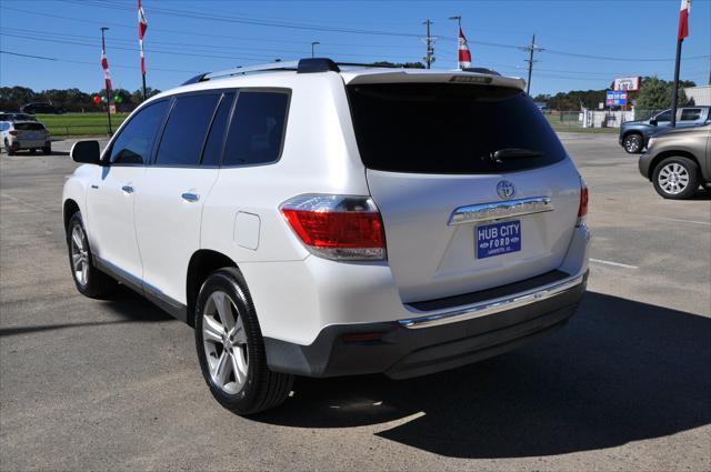 used 2013 Toyota Highlander car, priced at $13,995