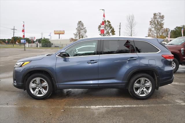 used 2018 Toyota Highlander car, priced at $28,995