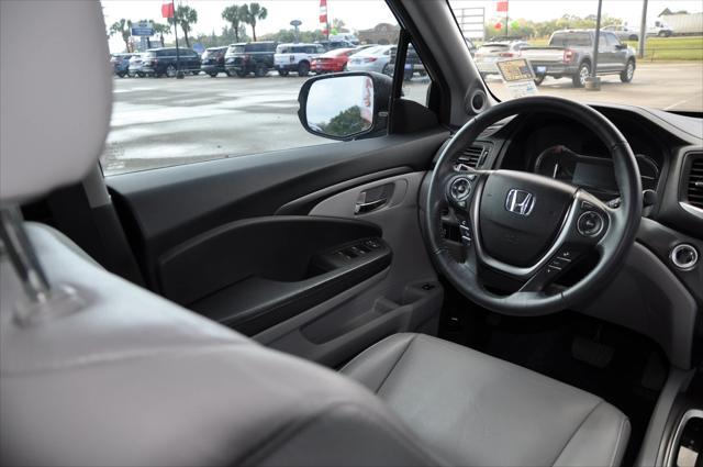 used 2017 Honda Pilot car, priced at $19,995