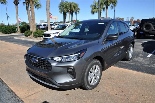 new 2025 Ford Escape car, priced at $29,990