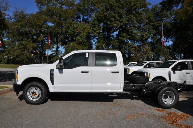 new 2024 Ford F-350 car, priced at $55,335