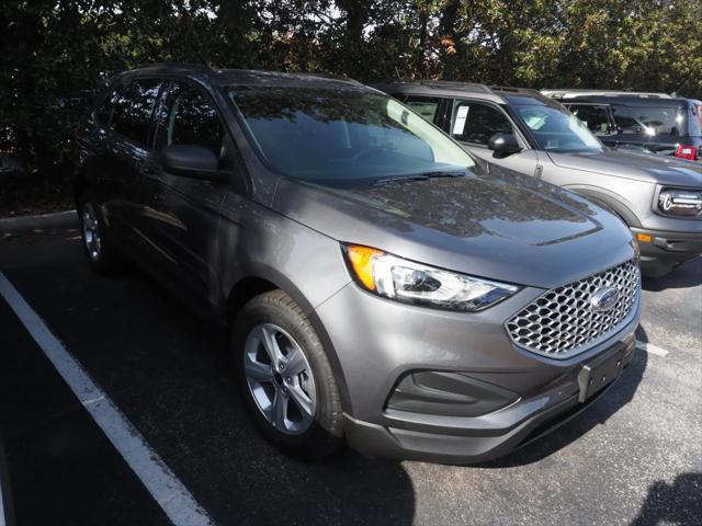 new 2024 Ford Edge car, priced at $38,420