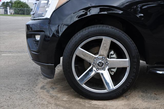 used 2019 Ford Expedition car, priced at $24,995