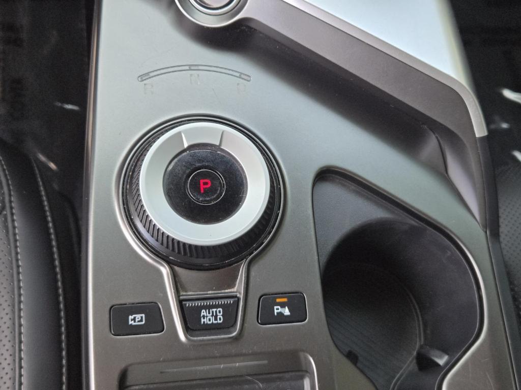 used 2022 Kia EV6 car, priced at $24,900