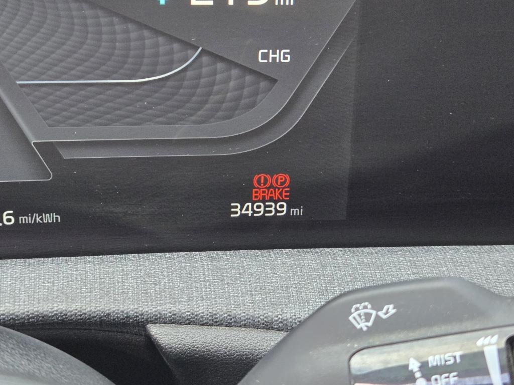used 2022 Kia EV6 car, priced at $24,900