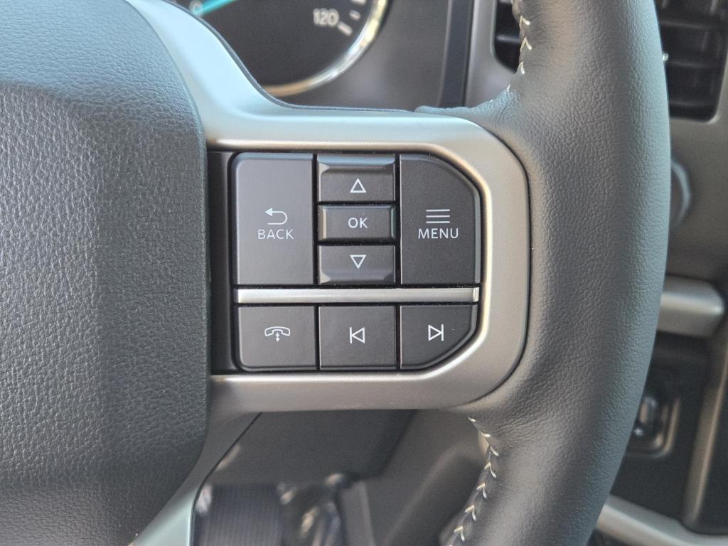 new 2024 Ford Expedition car, priced at $60,080