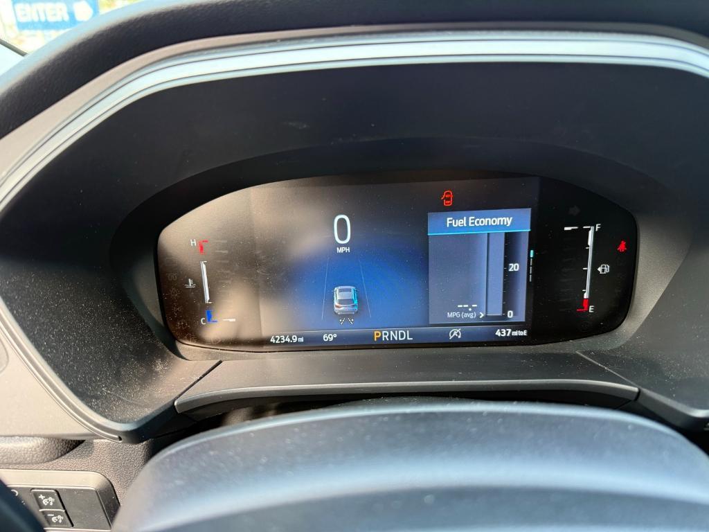 used 2025 Ford Escape car, priced at $27,900