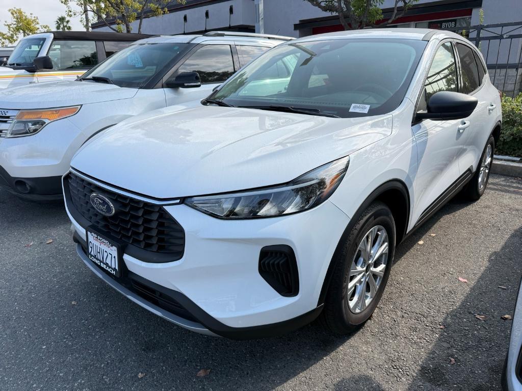 used 2025 Ford Escape car, priced at $27,900