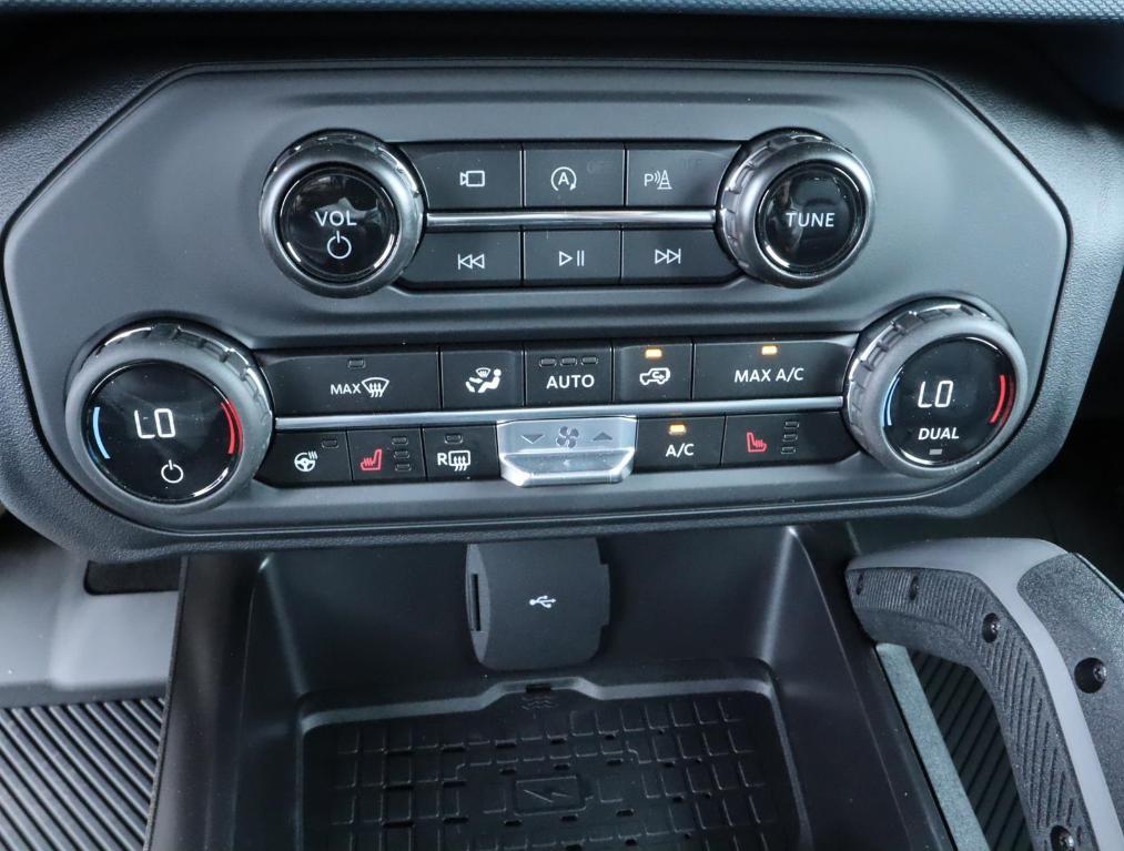 new 2024 Ford Bronco car, priced at $57,029