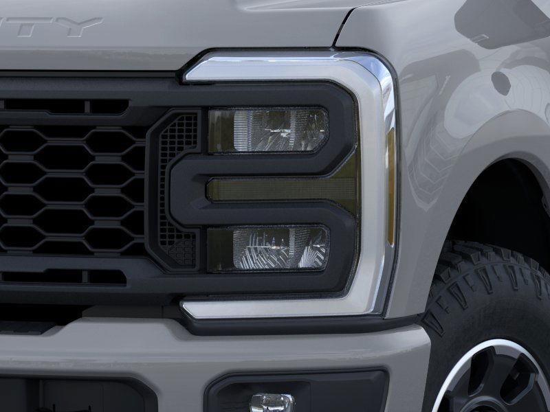 new 2025 Ford F-250 car, priced at $90,933
