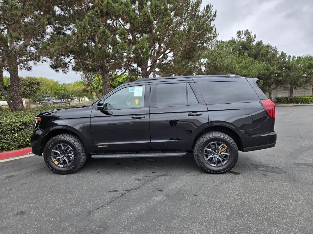 new 2025 Ford Expedition car, priced at $83,805