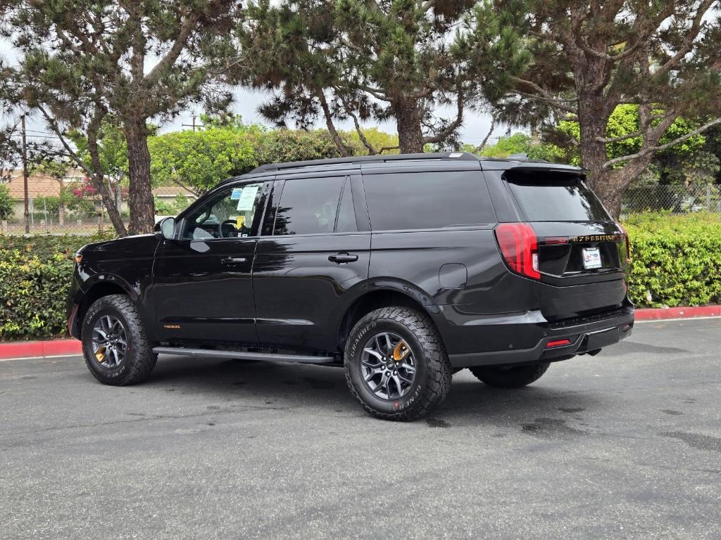 new 2025 Ford Expedition car, priced at $83,805