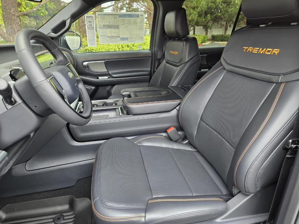 new 2025 Ford Expedition car, priced at $83,805