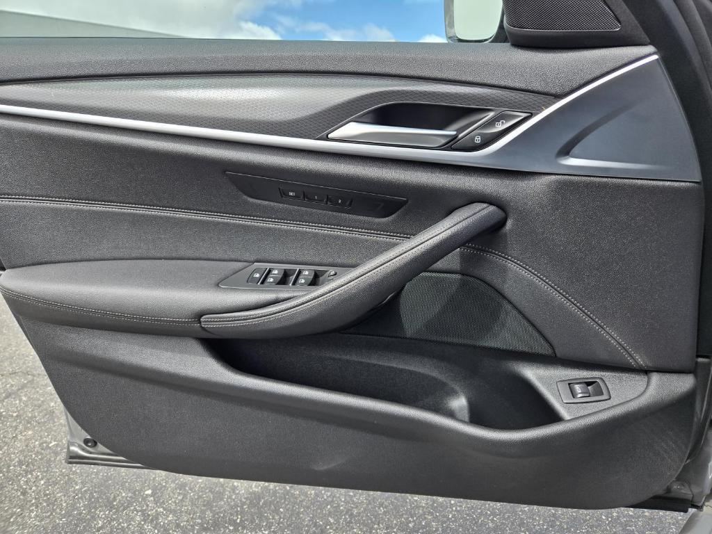 used 2022 BMW 530 car, priced at $27,997