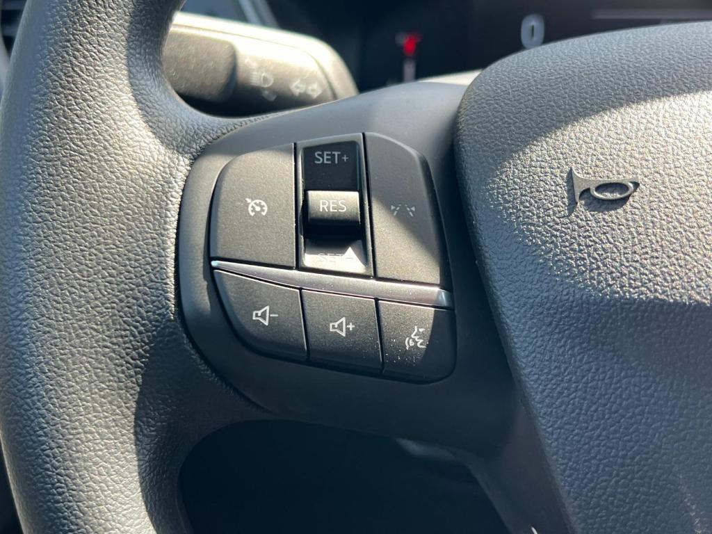 new 2025 Ford Escape car, priced at $28,199
