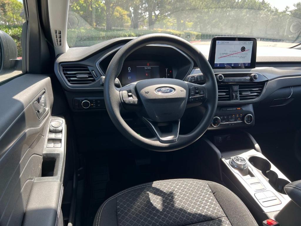 new 2025 Ford Escape car, priced at $28,199