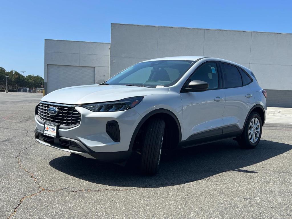 new 2025 Ford Escape car, priced at $28,199