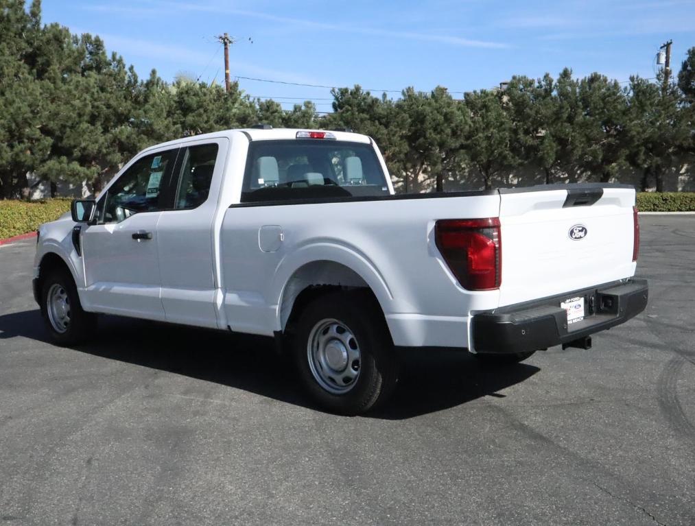 new 2025 Ford F-150 car, priced at $39,018