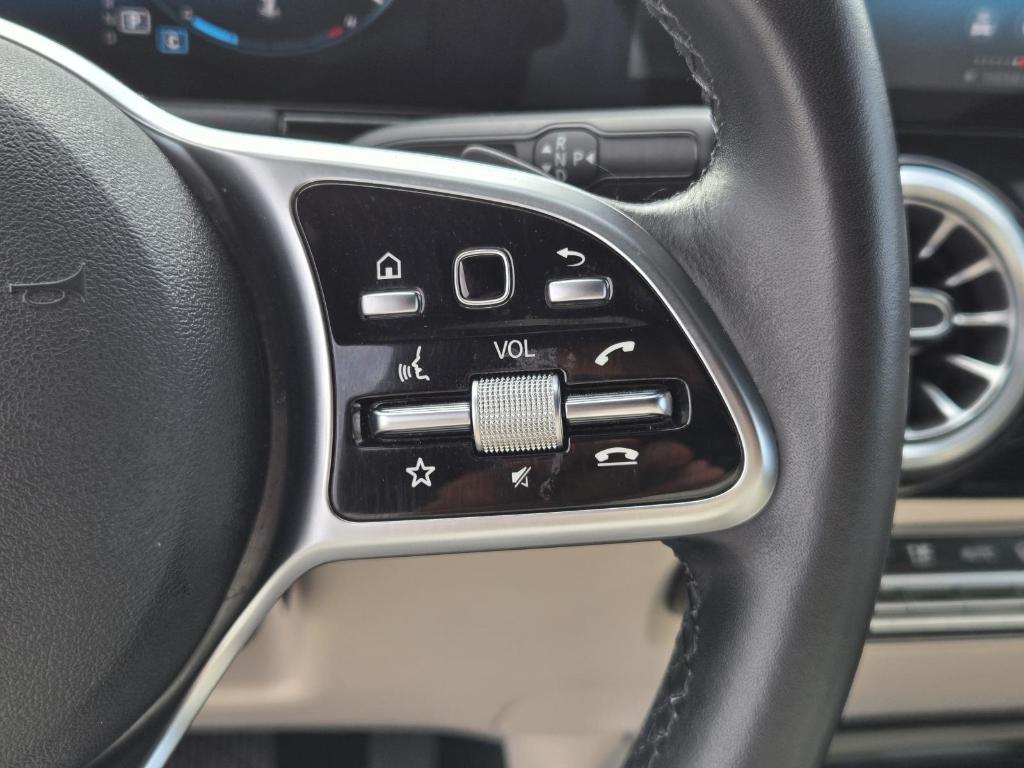 used 2022 Mercedes-Benz GLA 250 car, priced at $28,599