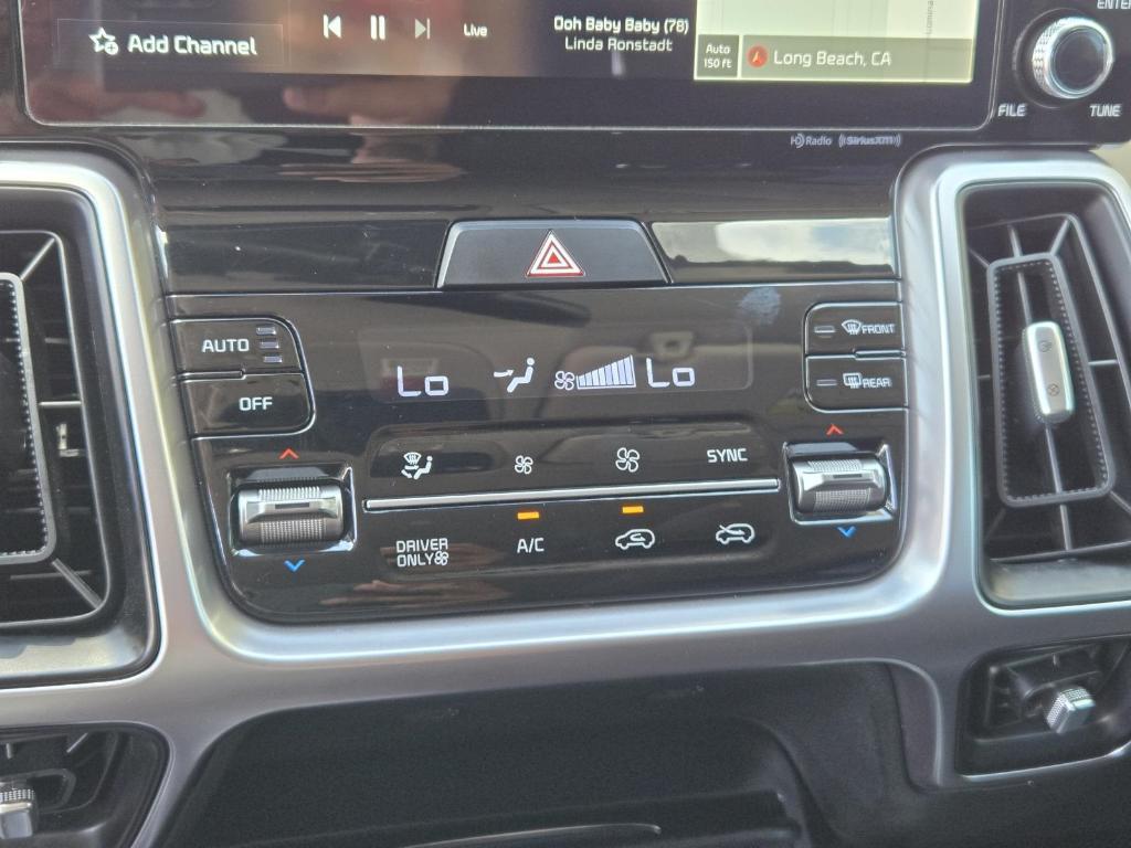 used 2022 Kia Sorento Hybrid car, priced at $25,999