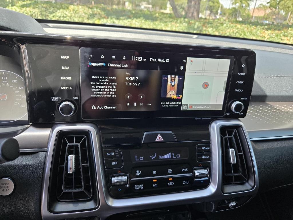 used 2022 Kia Sorento Hybrid car, priced at $25,999