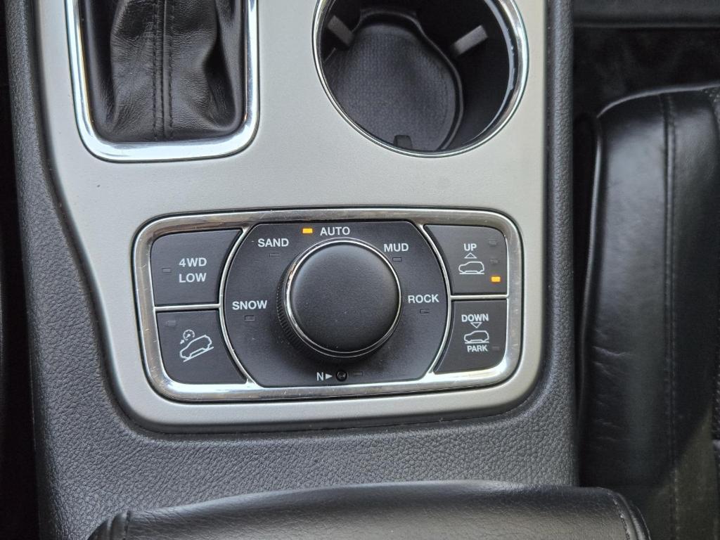 used 2017 Jeep Grand Cherokee car, priced at $17,967
