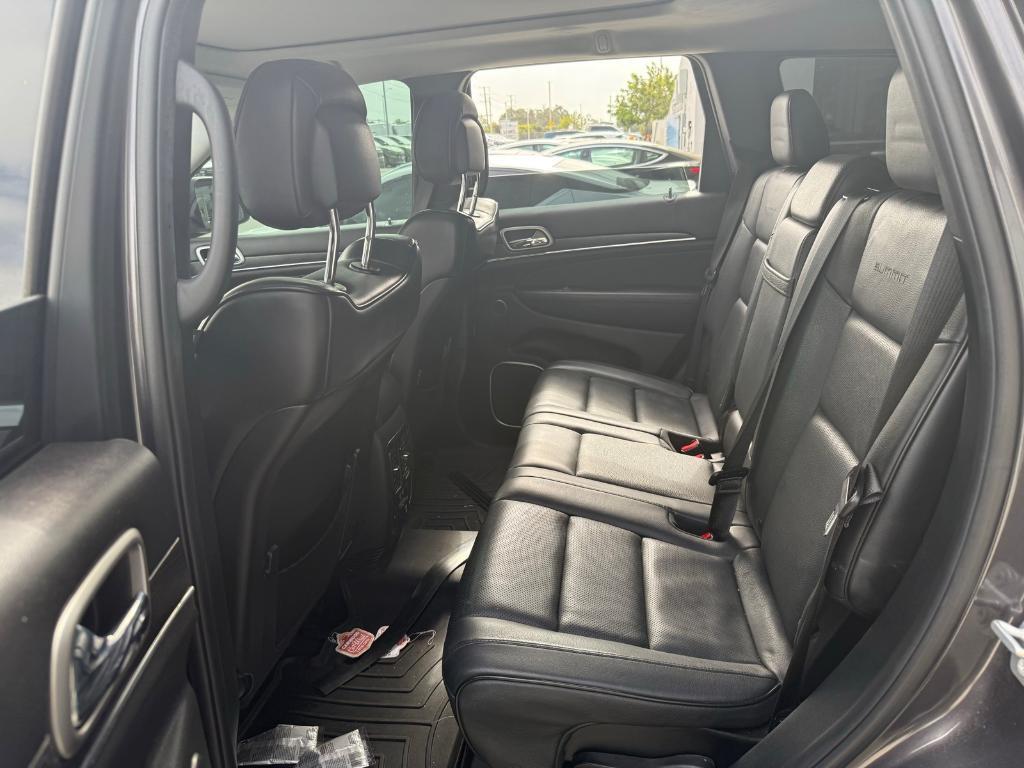 used 2017 Jeep Grand Cherokee car, priced at $18,836