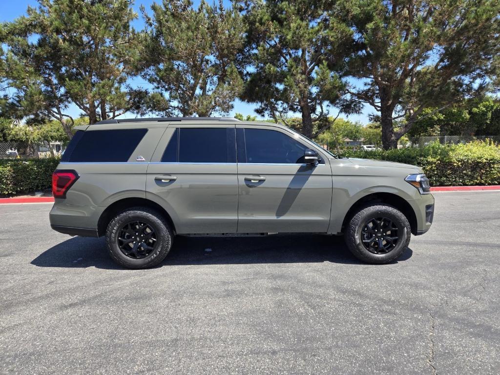 used 2024 Ford Expedition car, priced at $54,995