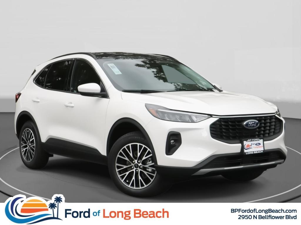 new 2025 Ford Escape car, priced at $35,980