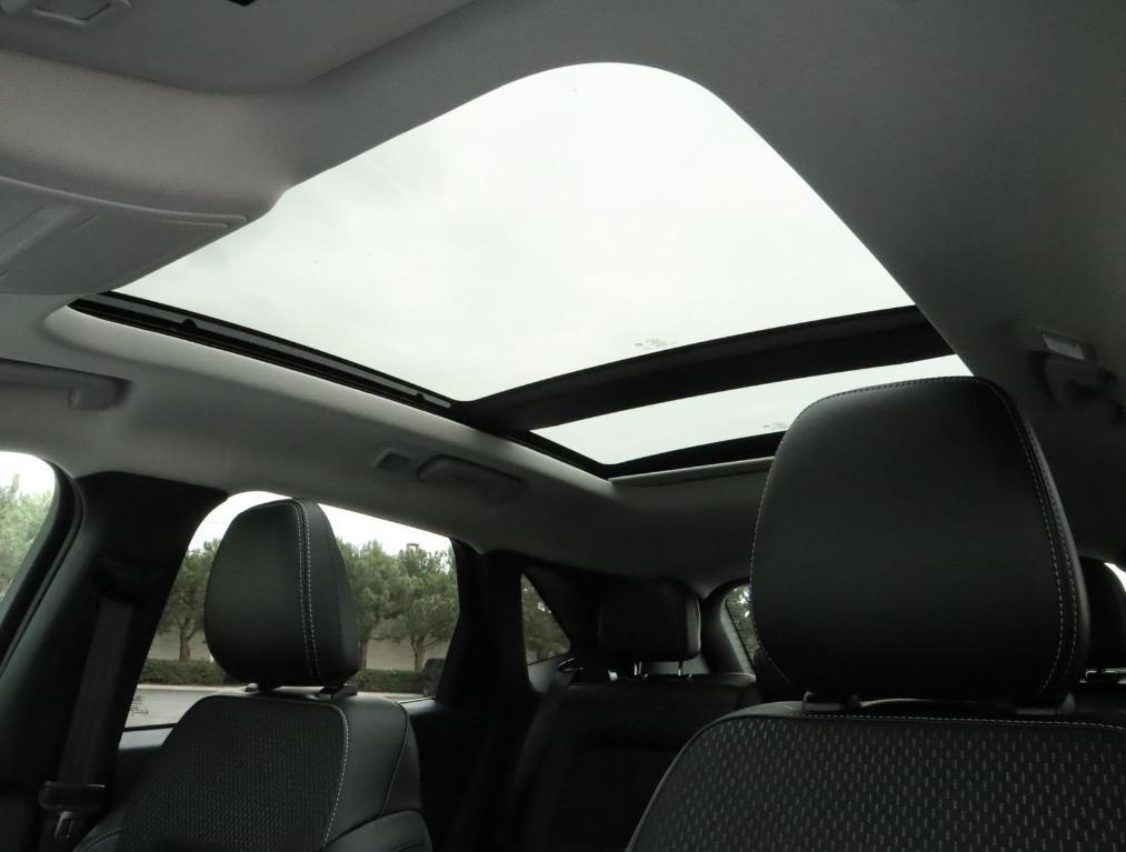 new 2025 Ford Escape car, priced at $35,252