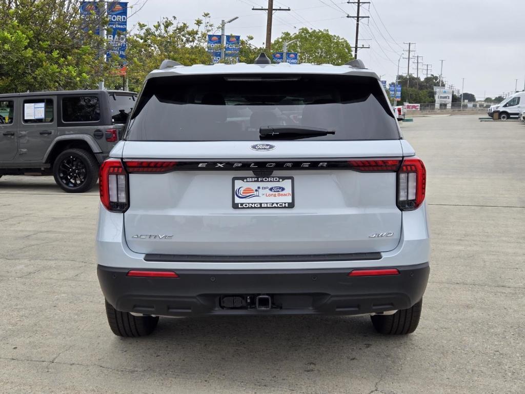 new 2025 Ford Explorer car, priced at $42,204