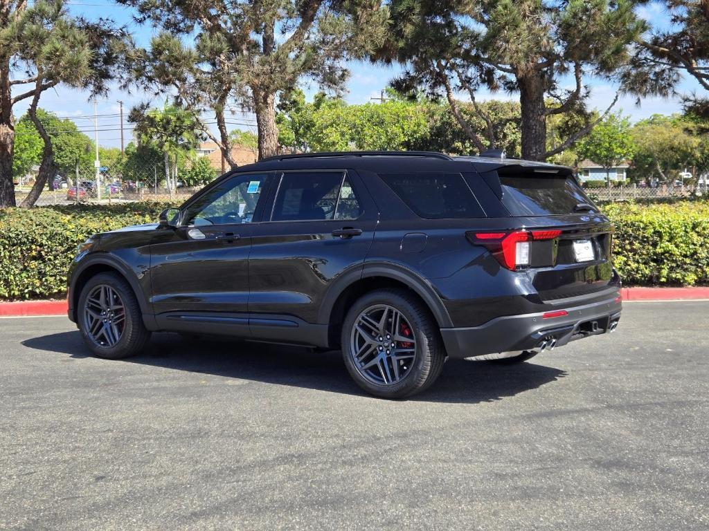 new 2025 Ford Explorer car, priced at $57,688