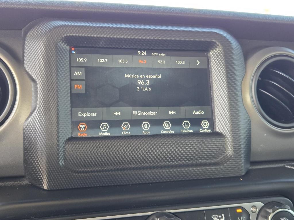 used 2023 Jeep Gladiator car, priced at $25,994