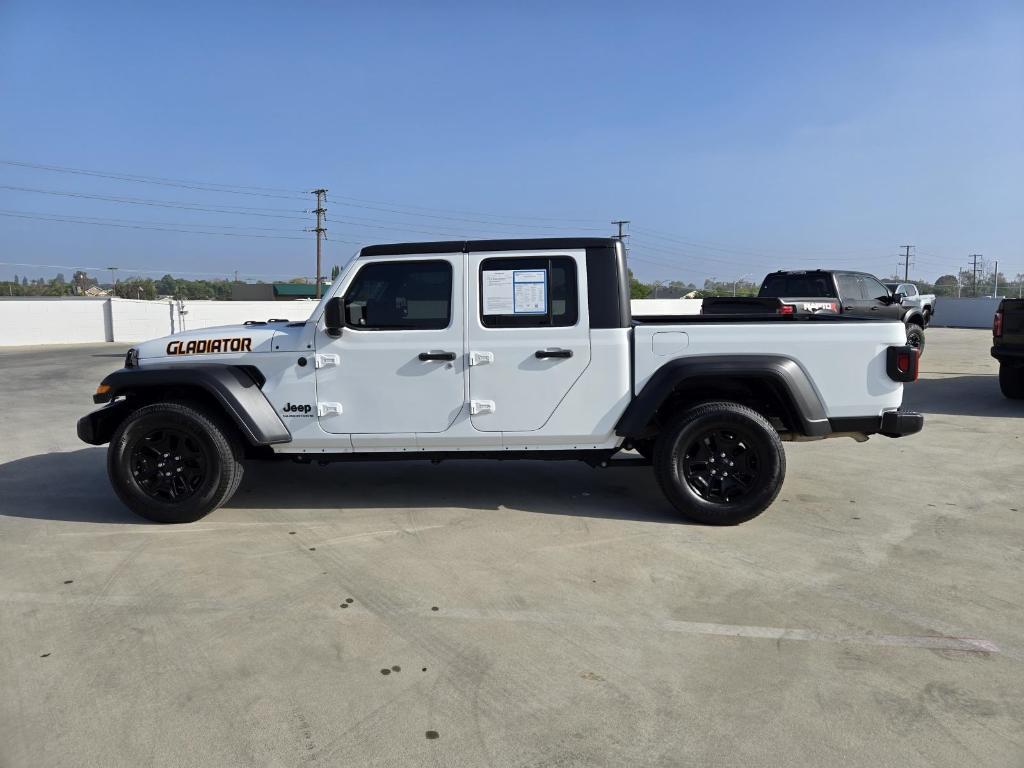 used 2023 Jeep Gladiator car, priced at $25,994