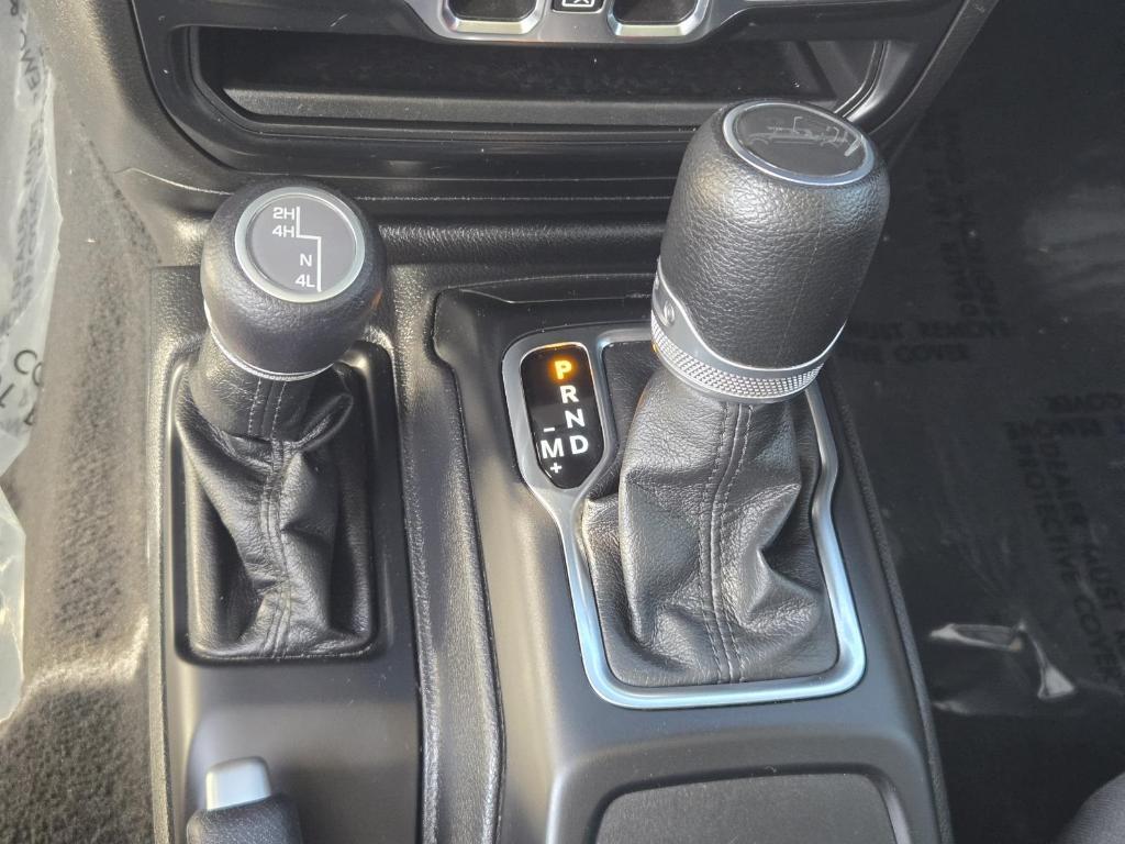 used 2023 Jeep Gladiator car, priced at $25,994