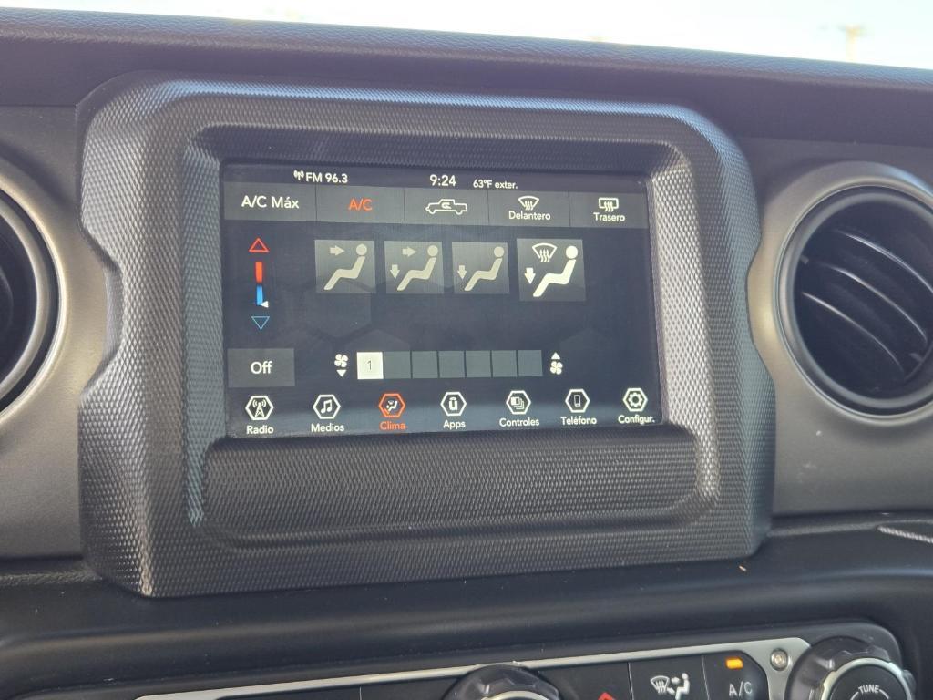 used 2023 Jeep Gladiator car, priced at $25,994