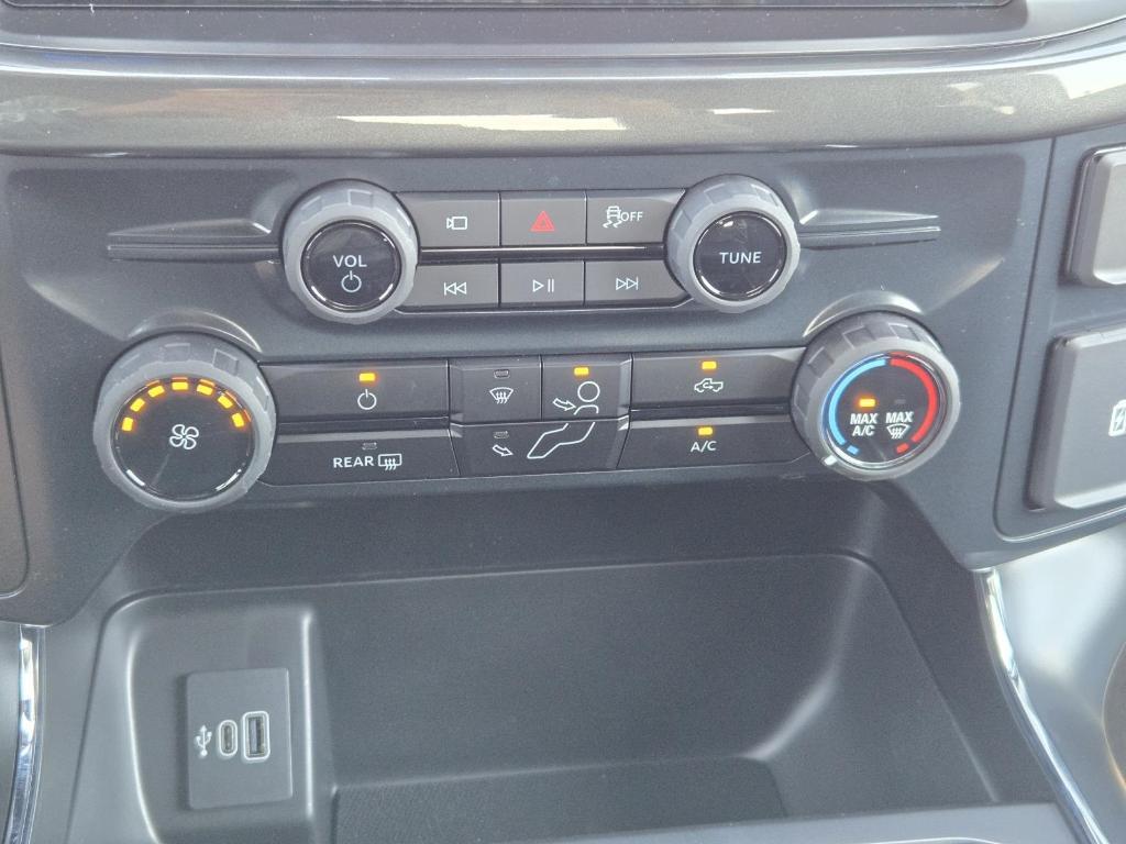 new 2025 Ford F-150 car, priced at $45,267