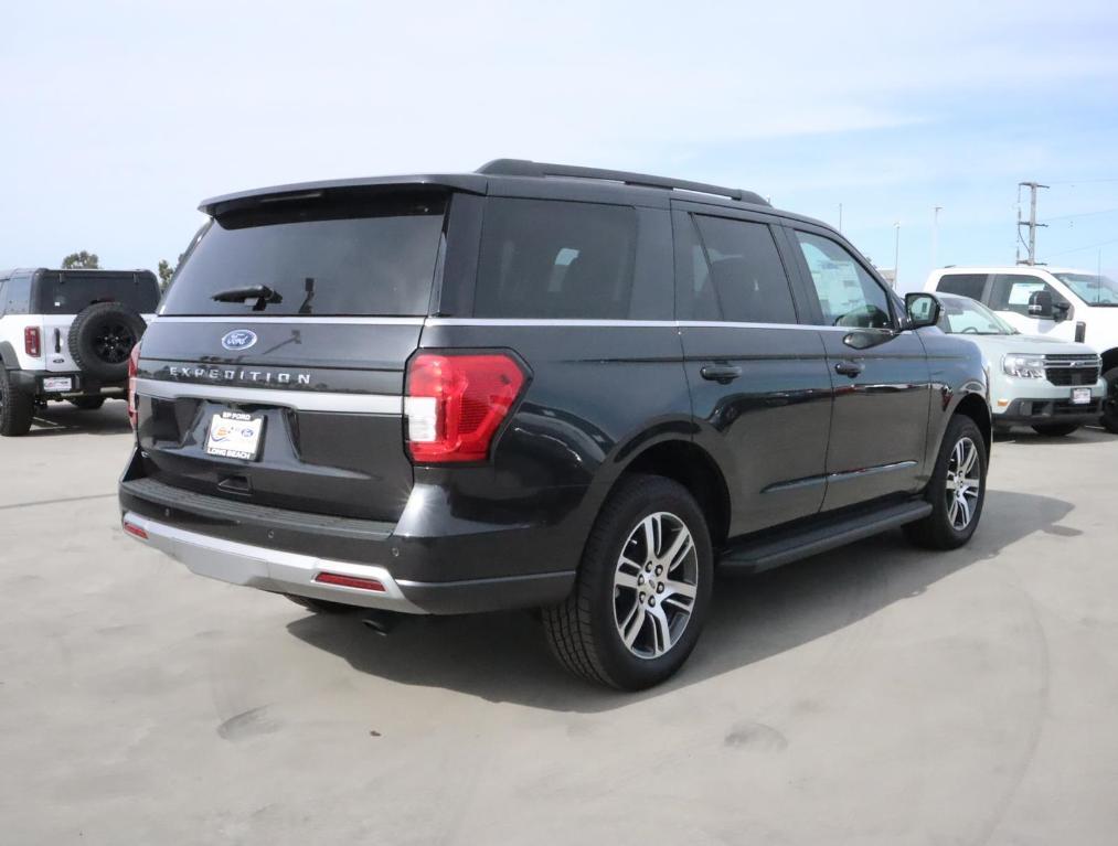 new 2024 Ford Expedition car, priced at $61,790