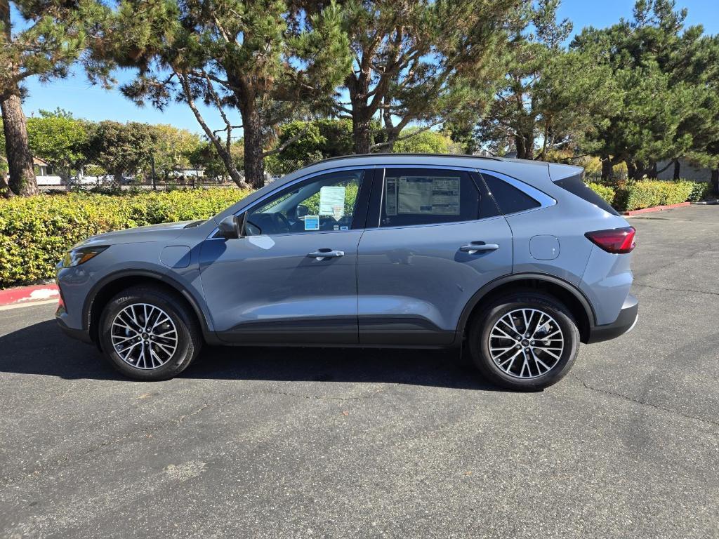 new 2025 Ford Escape car, priced at $31,895