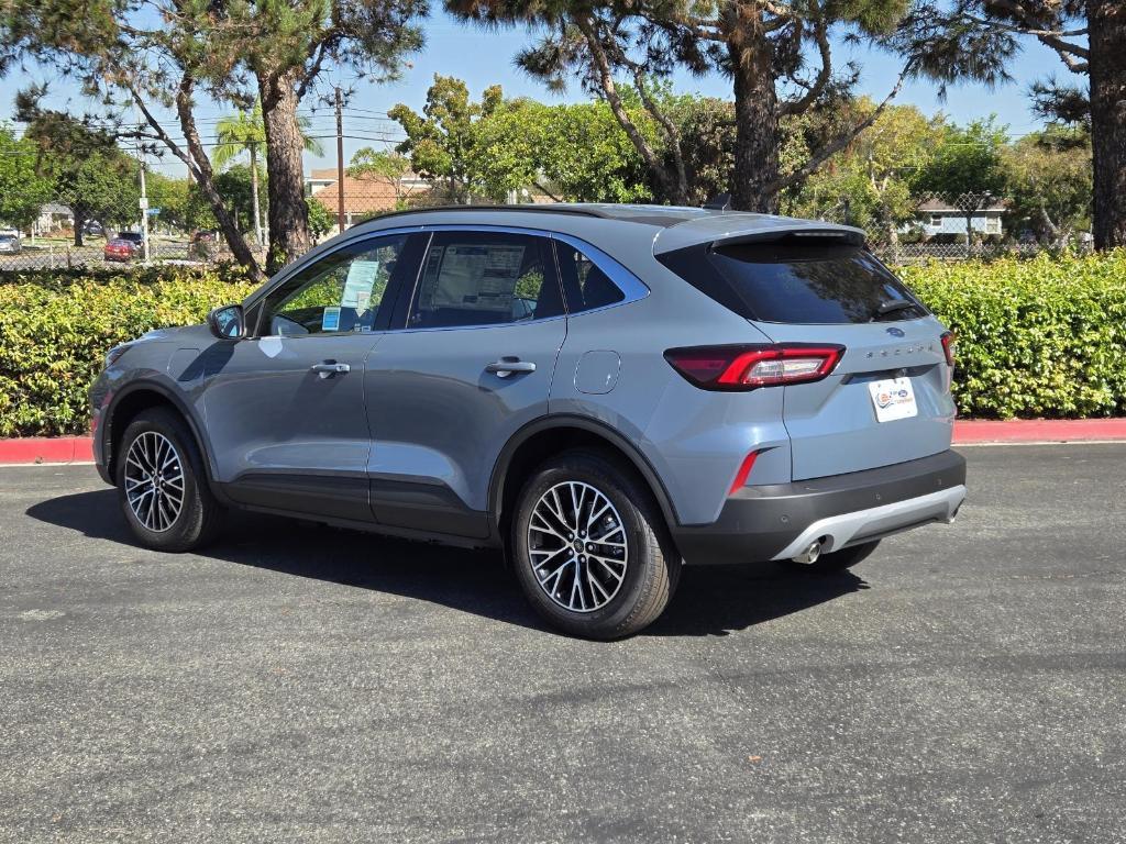 new 2025 Ford Escape car, priced at $31,895