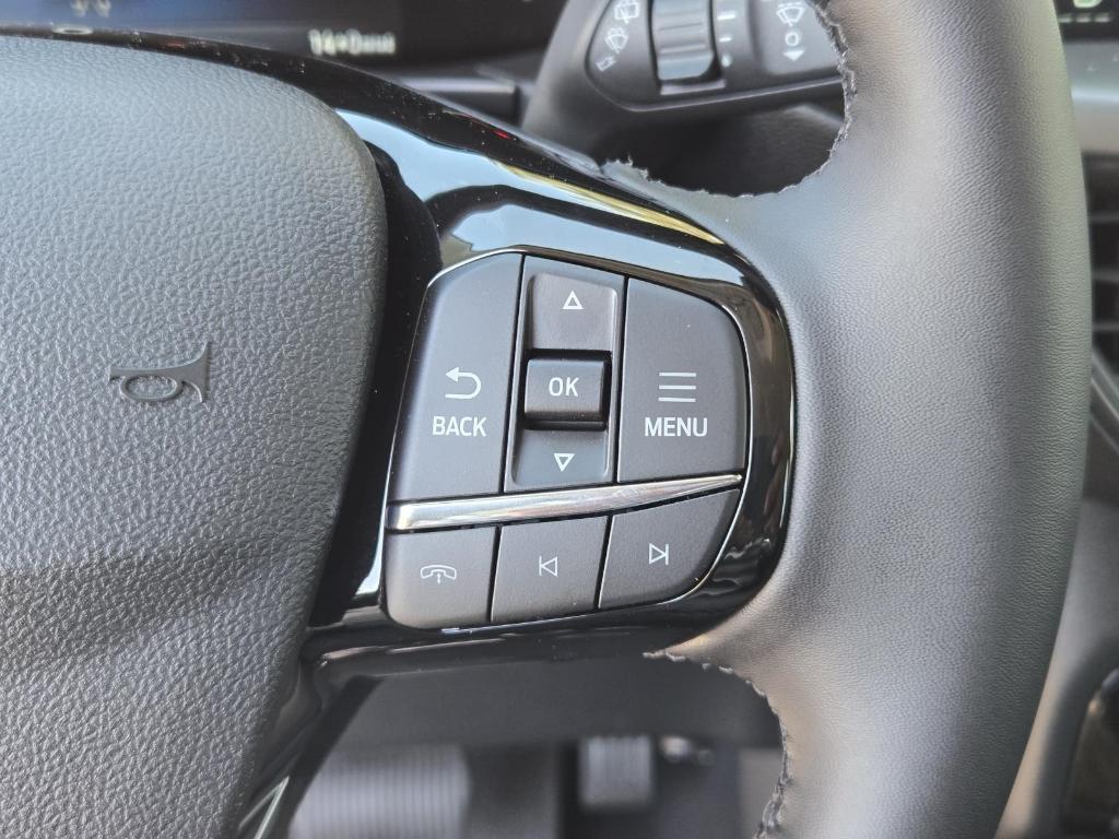 new 2025 Ford Escape car, priced at $31,895