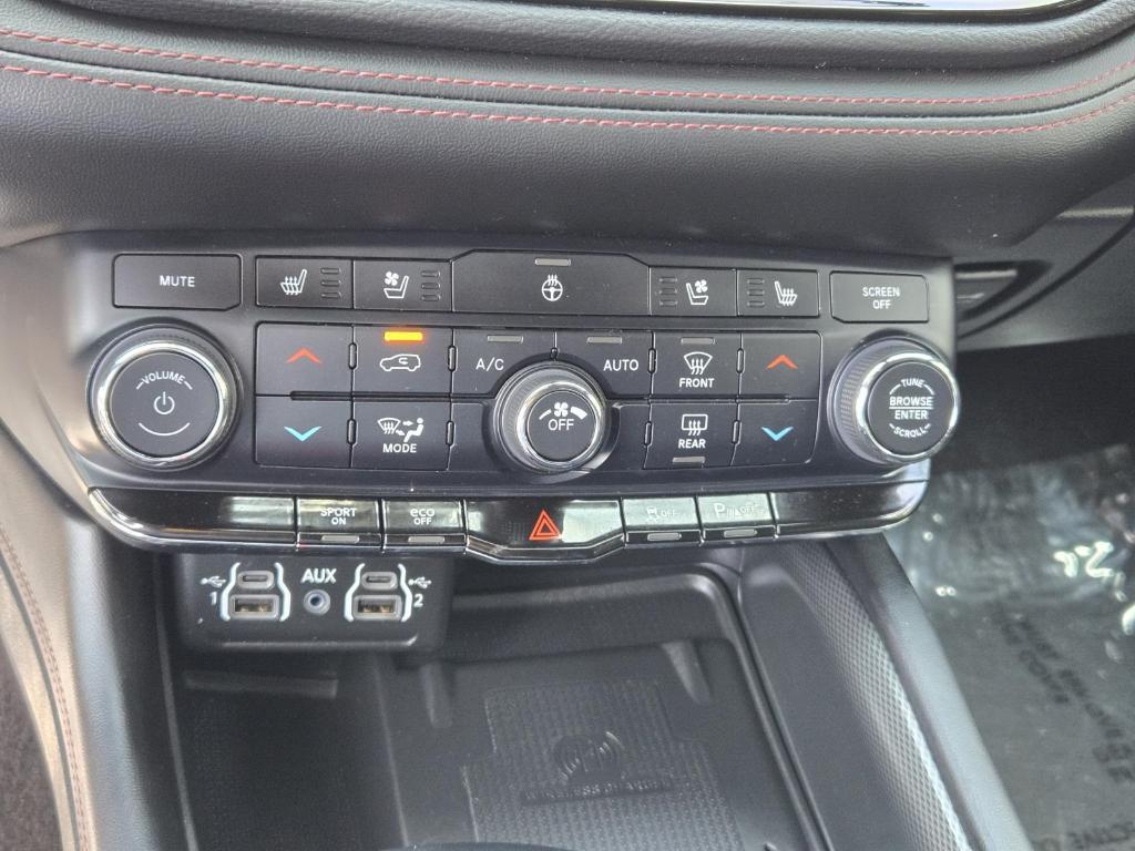 used 2022 Dodge Durango car, priced at $33,981
